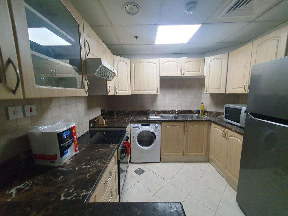 La Riviera Apartment Dubai Exterior photo